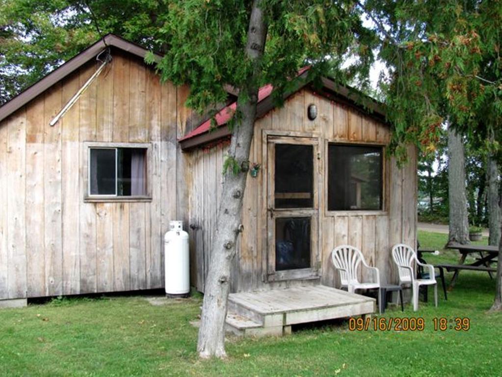 Marble Lake Lodge Cloyne Room photo